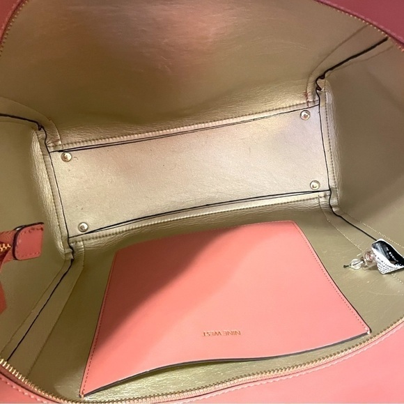 Nine West Chelsea triple compartment tote, and Lawson wristlet in matching color - Picture 5 of 6